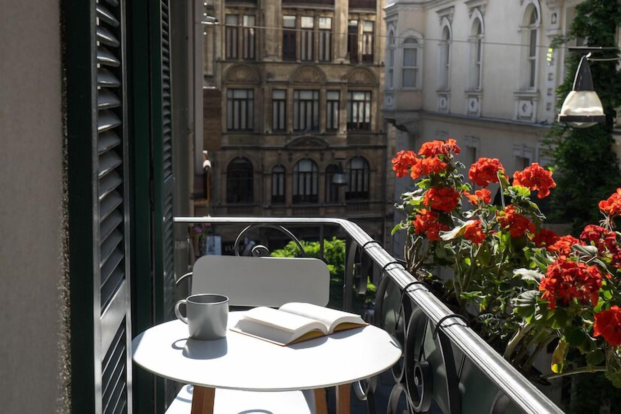 Pera Neuf Hotel Istanbul Luaran gambar